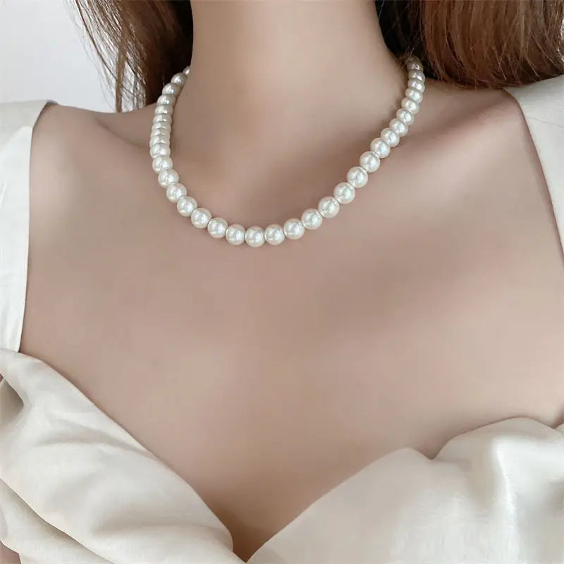 Classic Pearl Romance