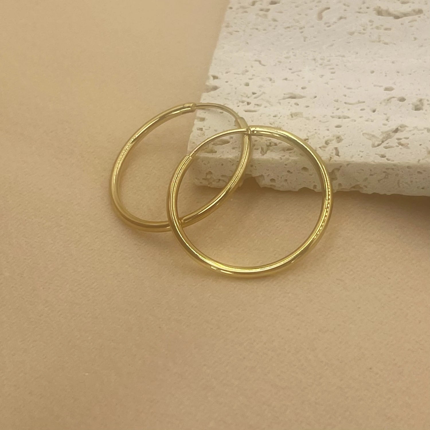 Sleek Orbit Hoops